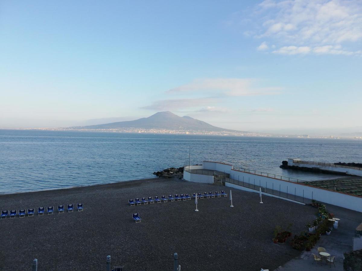 Le Suite Del Castello Castellammare di Stabia Exterior foto